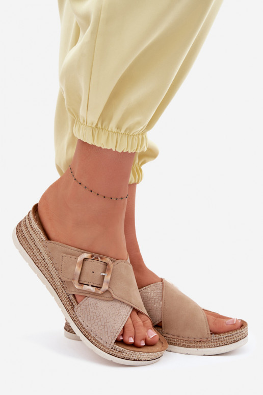 Damespantoffels met platform versieren met gespen Inblu RV000012 bruine kleur