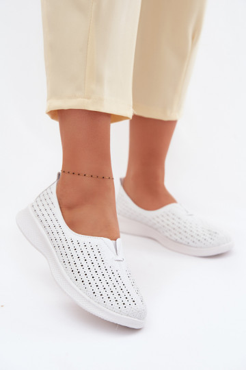 Chaussures en cuir ajourées pour femmes Eliva couleur blanche 2