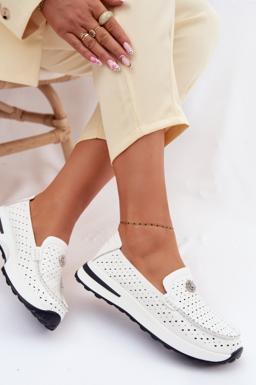 avec des éléments ajourés mocassins pour femmesActivéturalnej Skóry couleur blanche Kemela