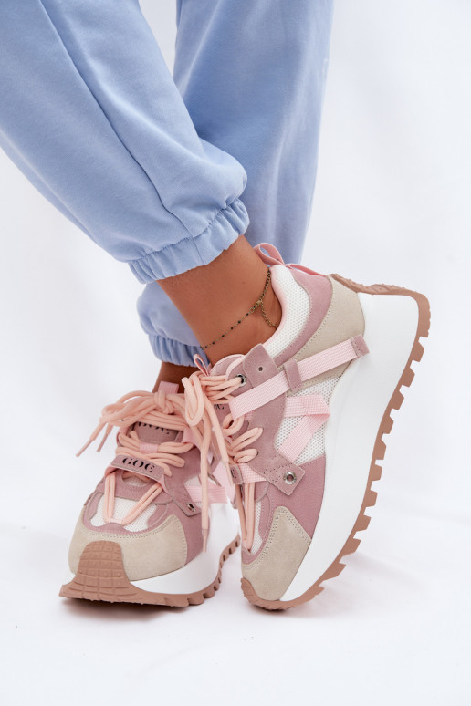 Chaussures modèle baskets avec une plateformeActivéturalnego en daimu GOE TT2N4022 couleur rose