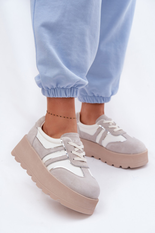 en daim Chaussures modèle baskets avec une plateforme GOE TT2N4052 couleur blanche