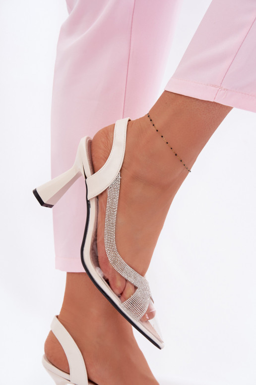 Perregimi sandalen met sprankelende gaten met hakken Vinceza 62282 ivoor