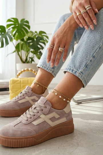 Beige Sportschuhe aus...