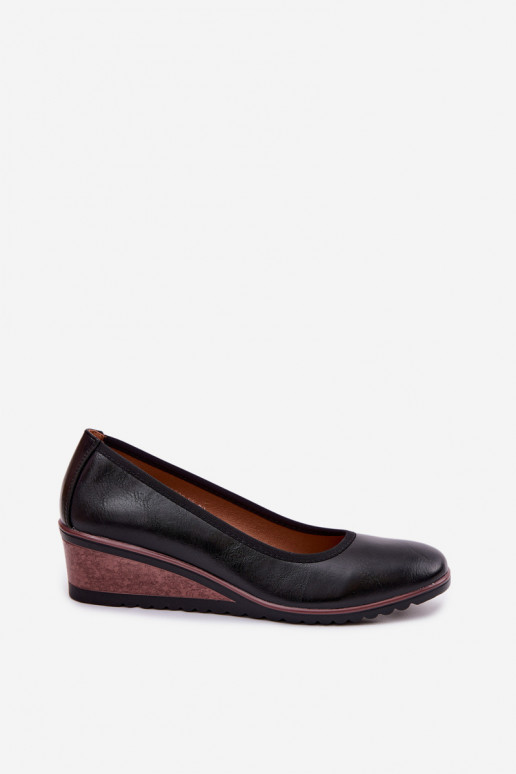 chaussures Féminin avec une plateforme Vinceza 58628 couleur noire