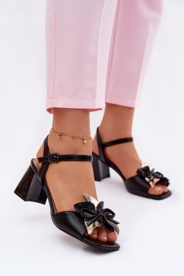 Damen-Sandalen mit hohen Absätzen Mit Dekorationen Eine Blume Vinceza 20283 schZuarze Farbe 2