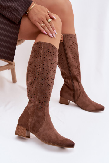 Bottes longues pour femmes avec éléments ajourés à petit talon Vinceza 58637 couleur marron