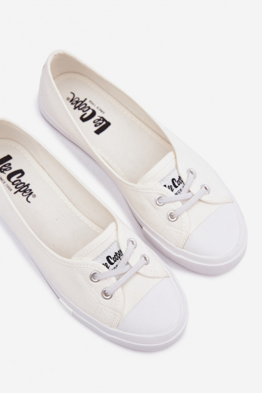 Baskets Chaussures de loisirs Lee Cooper LCDANS-26-31-4356 couleur blanche