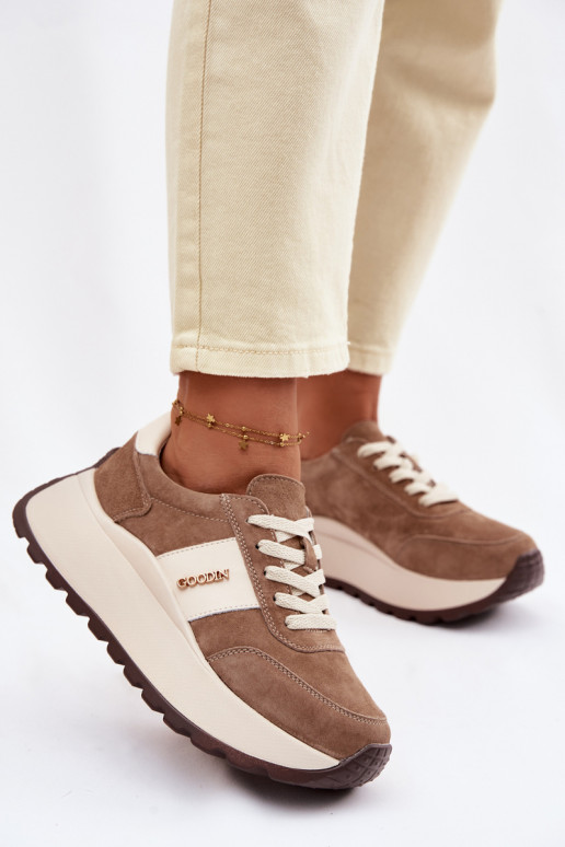 Chaussures modèle baskets Féminin avec une plateformeActivéturalnego en daimu beige Rosinae