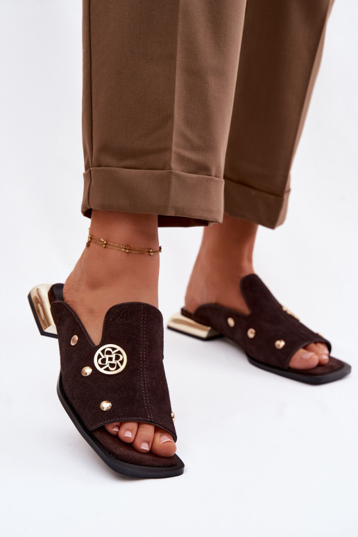 Pantoufles de Suèdes Ze couleur doréemi Ozdobami D&A CR61-3061 CzekoladoÀe