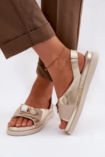 Frauen-Sandalen mit Ornamenten D&A GR61-5932 goldfarben 2