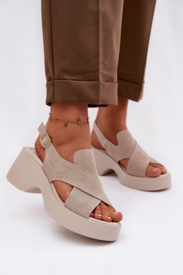 Sandales pour femmes Féminin avec une plateforme S.Barski LR61-7005 beige 2