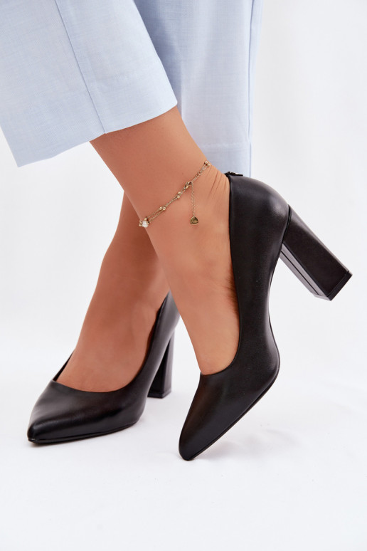 Chaussures avec des talons en cuir écologique Sergio Leone PB216 couleur noire