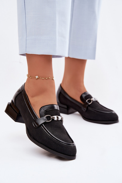 chaussures Féminin avec des talons Avec des décorations Detalem couleur noire Meliva