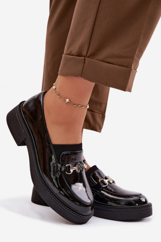 Peau Mocassins laqués Féminin Avec des décorations Detalem Vinceza 39985 couleur noire