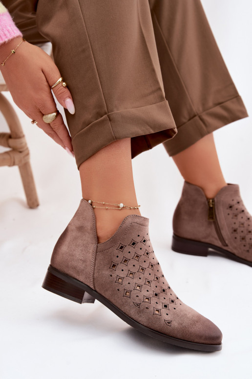 Durchbrochene Stiefel Feminin mit breiten Absätzen Vinceza 58626 Beige