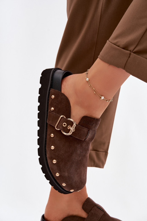 Chaussons Sabots en daim avec une plateforme avec des rivets I avec boucles Big Star TT274952 CzekoladoÀe