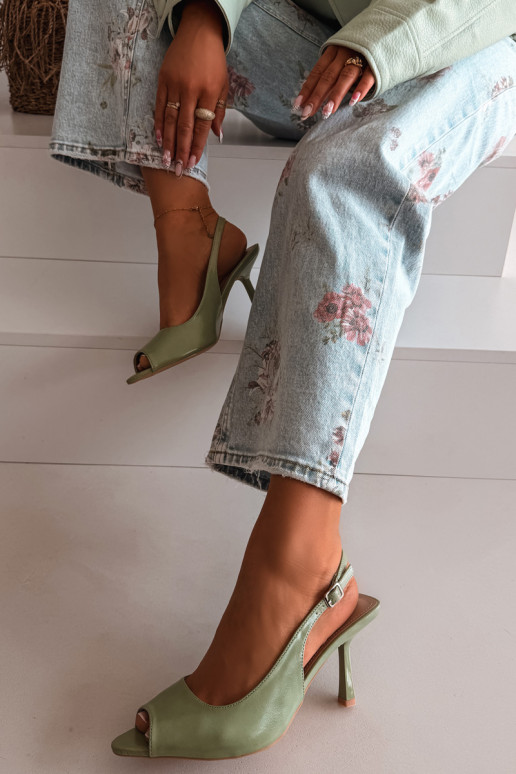 Sandales pour femmes avec des talons fins couleur verte Sevina