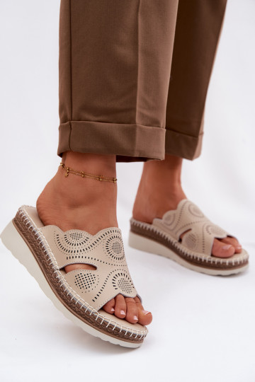 Chaussons en cuir pour femmes avec plateforme S.Barski GR61-5915 beige 2
