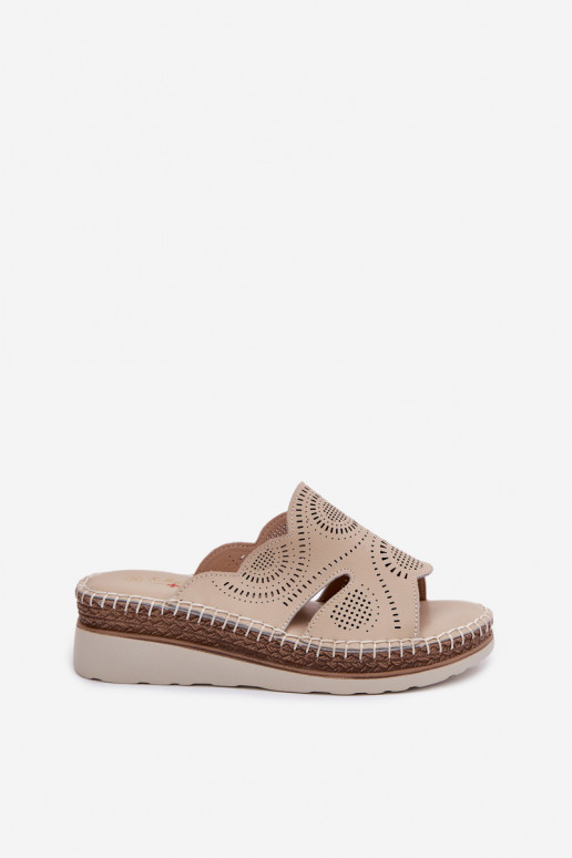 Pantoufles en cuir Féminin avec une plateforme S.Barski GR61-5915 beige