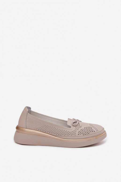 Peau avec des éléments ajourés chaussures avec une plateforme S.Barski LR61-7043 beige