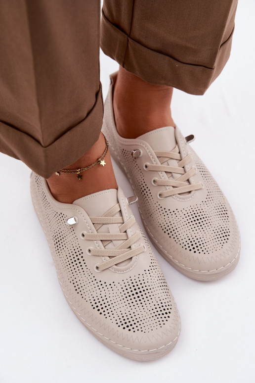 Haut mit durchbrochenen Elementen Schuhe Feminin S.Barski LR61-7083 Beige