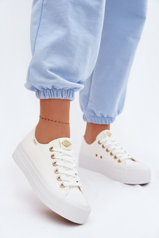 Chaussures de loisirs avec une plateforme Lee Cooper LCDANS-26-31-4369 couleur blanche