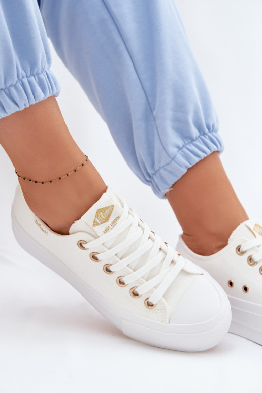 Chaussures de loisirs avec une plateforme Lee Cooper LCDANS-26-31-4369 couleur blanche