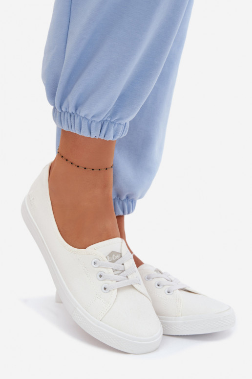 Baskets Chaussures de loisirs Lee Cooper LCDANS-26-02-4044 couleur blanche