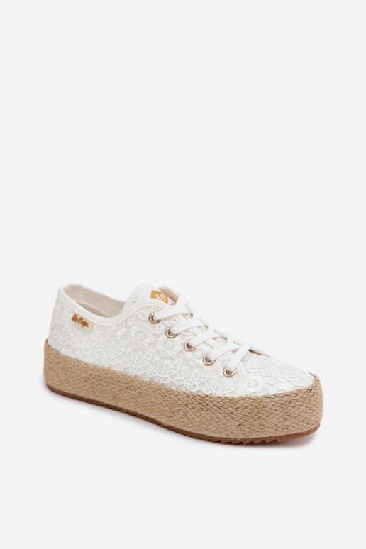 avec des motifs de dentelle chaussures décontractées espadrilles avec une plateforme Lee Cooper LCDANS-26-31-4326 couleur blanch
