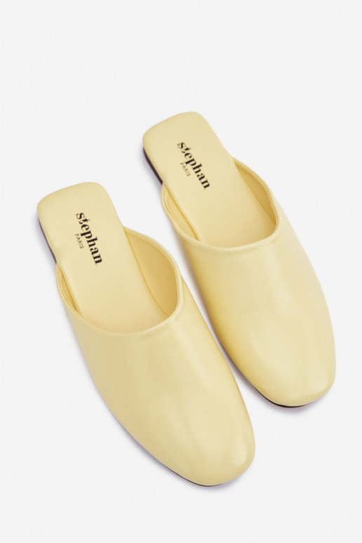 Pantoufles pour femmes MuleImitacji Skóry isocèle couleur jaune Romelle