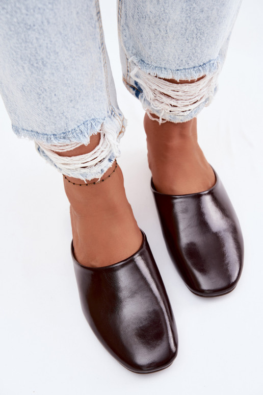 Damenhausschuhe MuleImitacji Skóry gleichschenklig CzekoladoZue Romelle