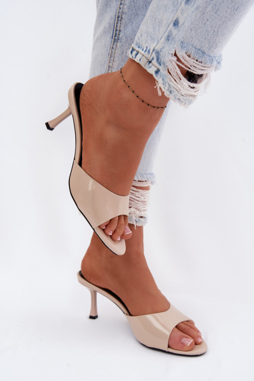 avec effet vernis ChaussonsImitacji Skóry avec des talons fins beige Melissea