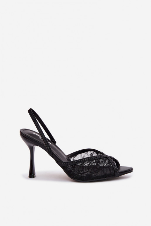Sandales pour femmes avec des talons fins avec de la dentelle I Zdobieniem couleur noire Melivelle