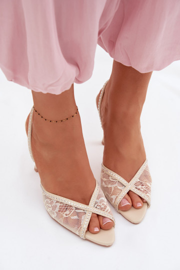 Dames sandalen met dunne hakken met kant I Zdobieniem beige Melivelle