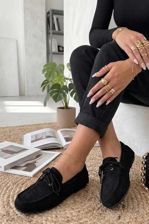 Zwarte mocassins met veters Nina