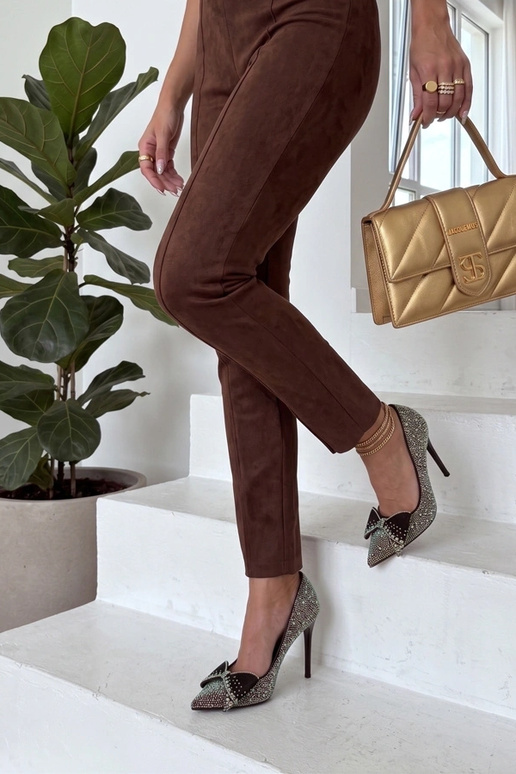 Zwarte hoge hakken met zirconia...