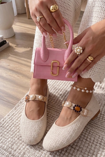 Sandfarbene Ballerinas mit... 2