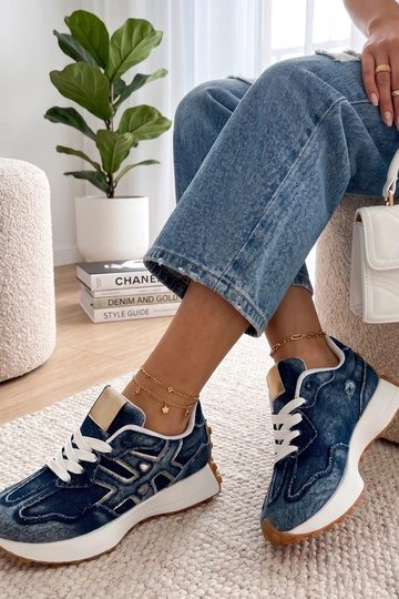 Dunkelblaue Jeans-Sneaker... 2