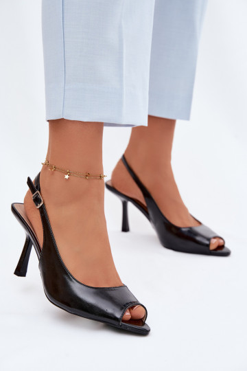 Sandales pour femmes avec des talons fins couleur noire Sevina