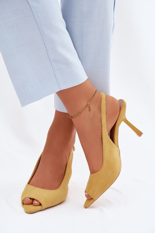Sandales pour femmes en suédine avec des talons fins couleur jaune Sevina