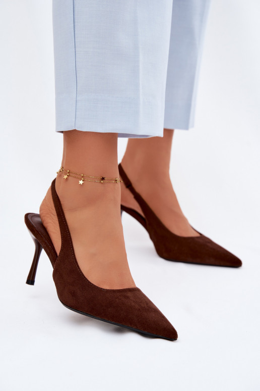 Dames sandalen met dunne hakjes van kunstsuède in chocolade kleur Kevina