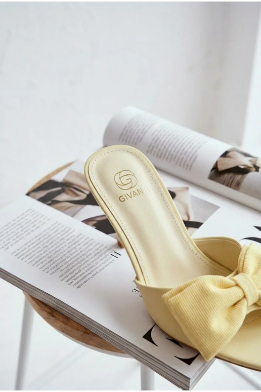 Dames slippers met dunne hakken en strikjes gele kleur Jelessa