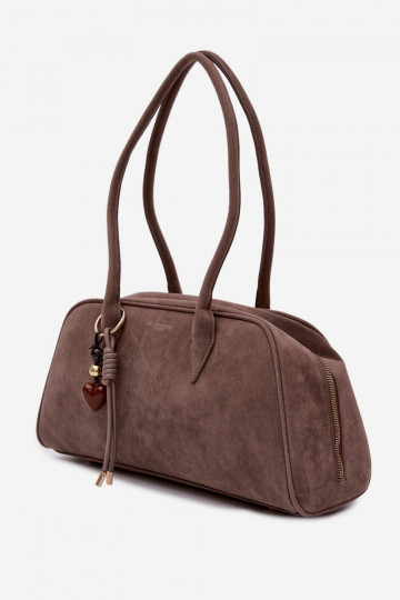 Sac couleur sable foncé avec pendentifs en daim synthétique Noelia 2