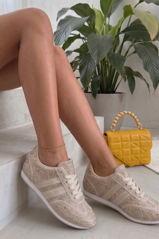 Zandkleurige sneakers met rhinestones Sybilla