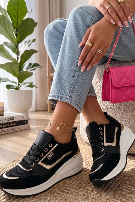 Zwarte sneakers met verborgen hak Ava