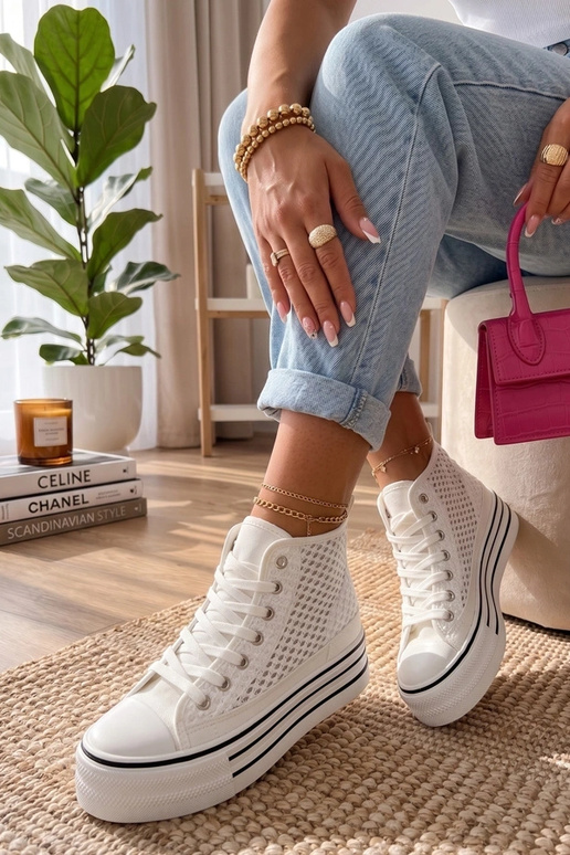 Weiße Sneakers über dem Knöchel Piper