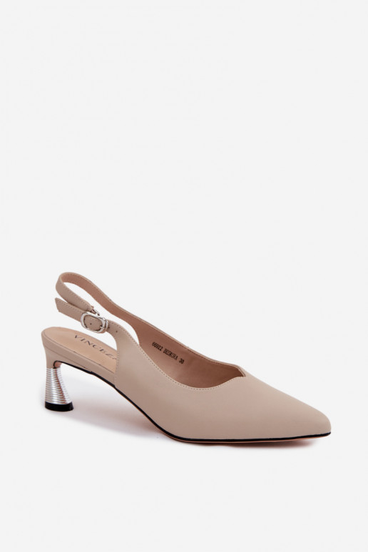 Sandfarbene Damen-Sandalen mit Absätzen Vinceza 66922