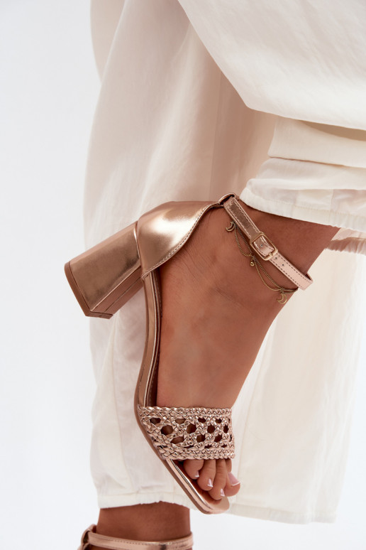 Champagne kleurige dames hoge hakken sandalen met vlechten Felena
