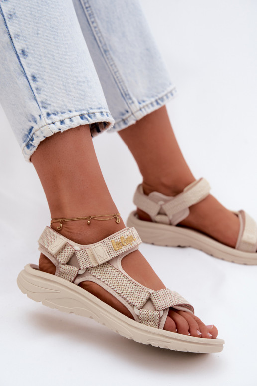 Sandfarbene Damen-Sandalen Lee Cooper LCIN-26-34-4431L