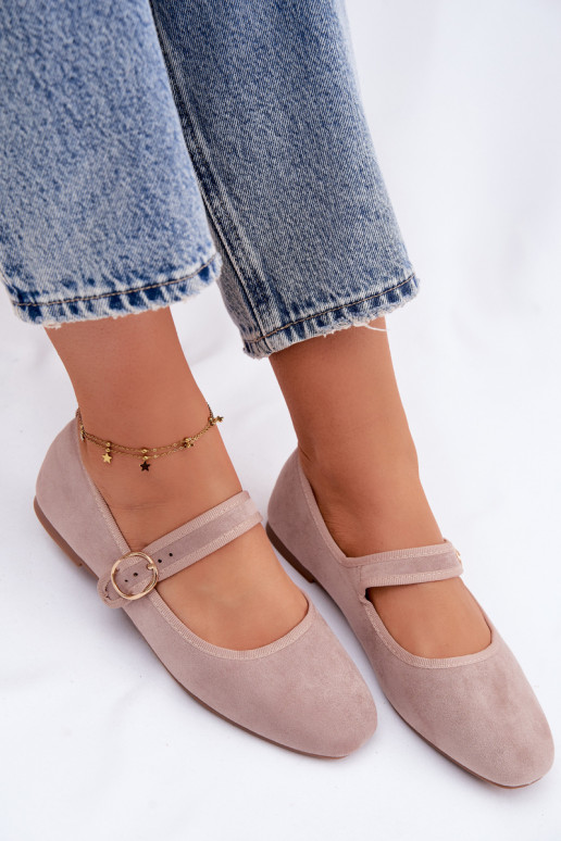 Ballerinas mit Riemchen und goldenen Accessoires mit Schnallen in Sandfarbe Kelisa